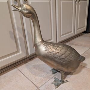 Elegant Brass Goose Statue EXCELLENT BEAUTIFUL Vintage Floor Standing 23"
